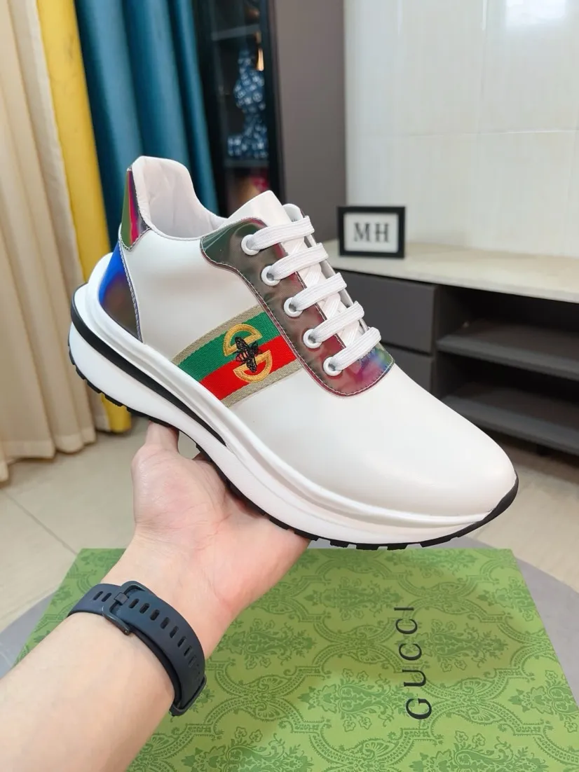 Factory price 420🌹🌹GUCCI [Gucci] New high-end brand of men's shoes, the latest fashionable casual men's shoes, trendy and versatile, relaxed and sporty style, uppers imported from Italy, first-layer cowhide, genuine leather lining and ultra-fine workmanship. Original personalized fashionable rubber wear-resistant outsole, light and comfortable on the foot, size 38-44